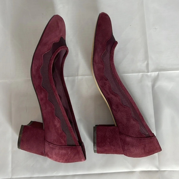 LORD & TAYLOR Block Heel Pumps Burgundy Suede Scalloped Mesh Round Toe Size 6.5 - Picture 6 of 12